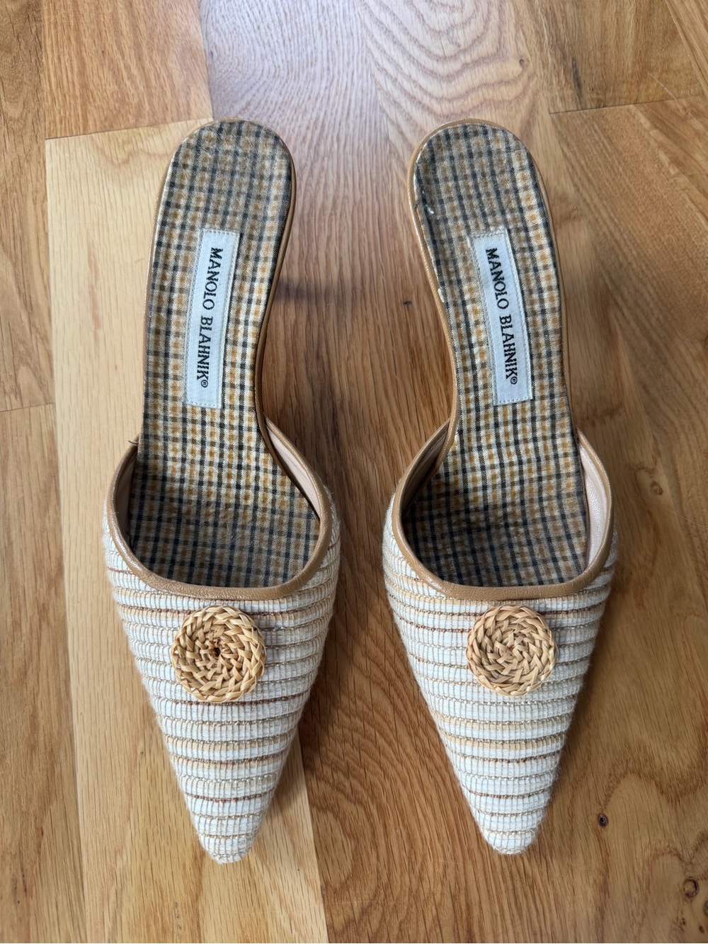 Manolo Blahnik Cream and Tan Raffia Pointed Mule with Rosette